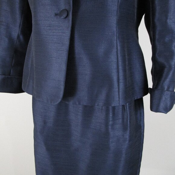 Le Suit Womens Petite Navy Blue Skirt Suit Size 10P Formal Business Career - Picture 5 of 9